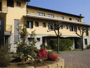 Albergo Sant'Anna  Срлбиате Олона